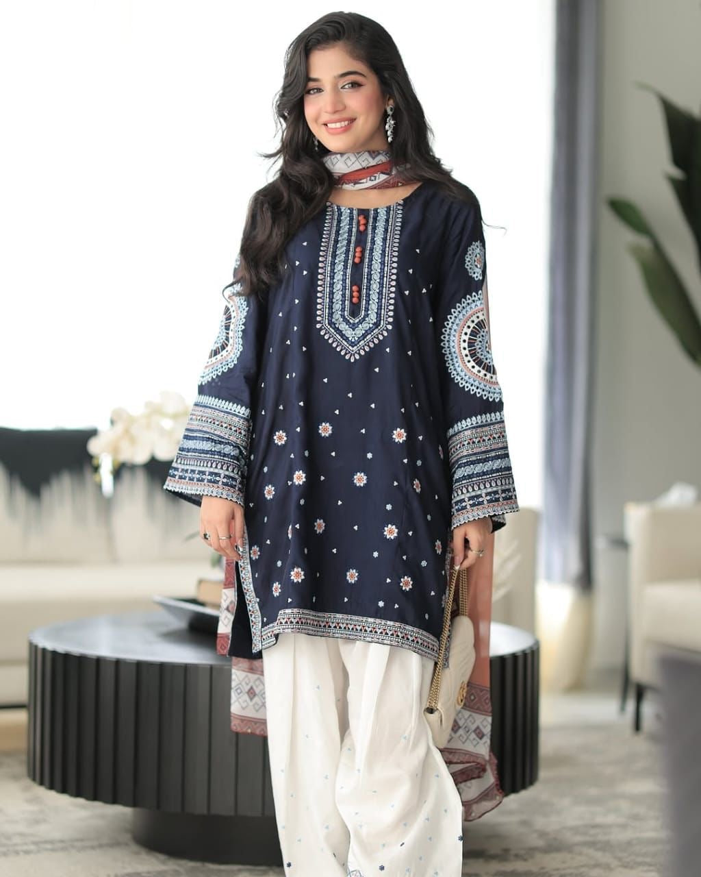 Gul-e-Neel